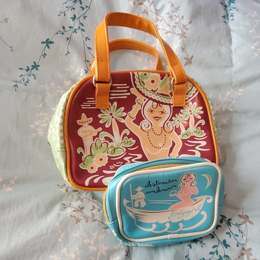 Dirty Girl bags